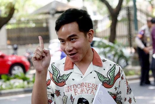 Jamiluddin Ritonga Sindir Keras Gibran, Jokowi Ikut Diseret - GenPI.co