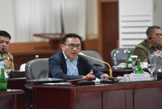 Deg-degan Tunggu Surpres Calon Kapolri, DPR Kecualikan Ini - GenPI.co
