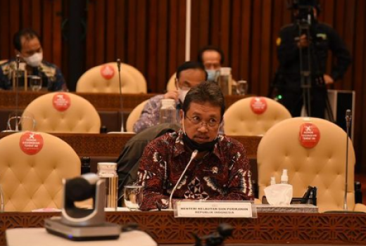 Sakti Wahyu Trenggono Stres Tangani Persoalan Benih Lobster - GenPI.co
