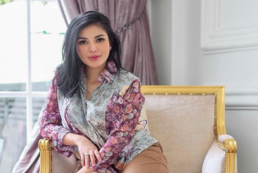 Nindy Ayunda Gugat Cerai Suami, Masih Ada Foto Aska di Instagram - GenPI.co