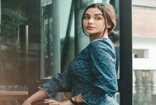 Terus Dukung Jerinx: Sosok Cantik Nora Alexandra, Istri Setia - GenPI.co