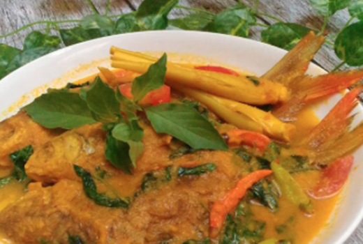 Resep Pesmol Ikan Mas Gurih dan Pedas, Lezat Banget - GenPI.co