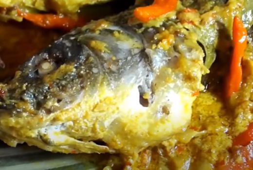 Ikan Mas Pesmol Gurih & Lezat, Resep Menggoda Ini Mudah Dibuat - GenPI.co