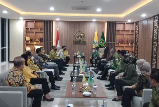 Kode Keras Airlangga Hartarto, Golkar dan PPP Banyak Kesamaan! - GenPI.co