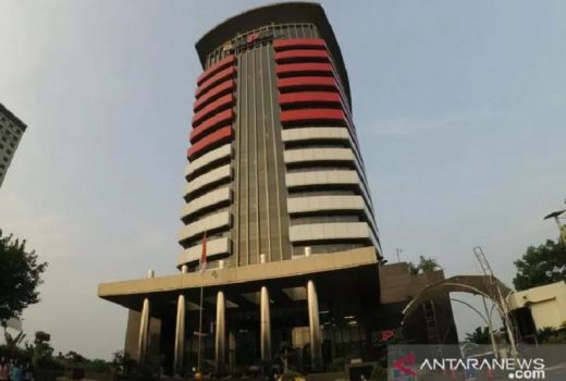 Rocky Gerung Blak-blakan Soal KPK, Rezim Jokowi Disorot! - GenPI.co