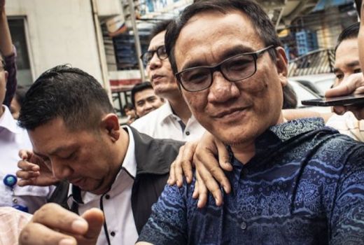 Andi Arief Buka Kartu As! Pasek, Marzuki Alie & Jhoni Allen... - GenPI.co