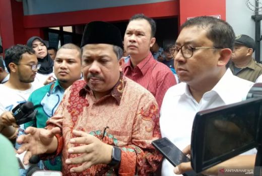 Bom Makassar Bikin Fahri Hamzah Marah, Ramadan Ikut Disebut - GenPI.co