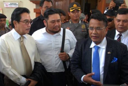 Hotma Sitompul Marah Besar, Hotman Paris Wajib Baca! - GenPI.co
