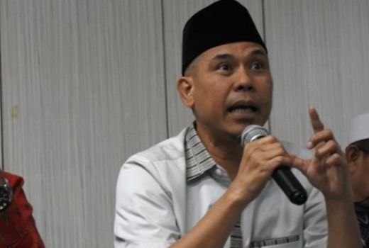 Analisis Munarman Bikin Jantungan, Jozeph Disebut Agen China - GenPI.co
