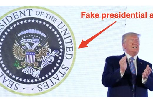 Trump Tampil Bersama Logo Kepresidenan Palsu yang Menyebut Boneka - GenPI.co