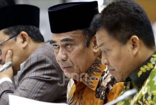 Kocak Nih… Menag Fachrul Razi Disuruh Belajar Agama Lagi - GenPI.co