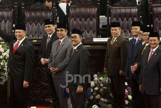 Harta 10 Pimpinan MPR, Terkaya Bukan Ketua MPR - GenPI.co