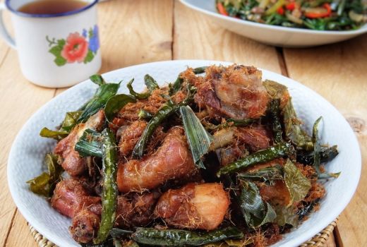 Resep Ayam Tangkap, Masakan Kaya Rempah Khas Aceh - GenPI.co