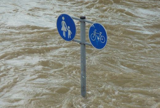 Banjir Jakarta, PLN Siapkan 72 Posko Cegah Bahaya Kelistrikan - GenPI.co