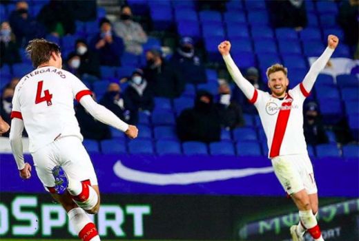 Liga Inggris Pekan Ke-11 Usai, Brighton Vs Southampton 1-2 - GenPI.co