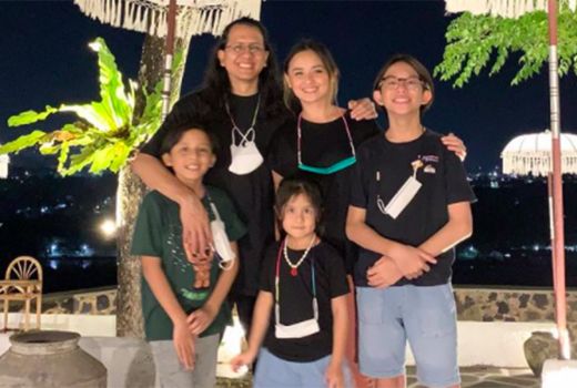 Raditya Oloan Meninggal Dunia, Sang Anak Unggah Kalimat Menyentuh - GenPI.co