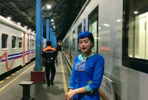 Kereta Api Telat, Ada Kompensasi untuk Penumpang - GenPI.co
