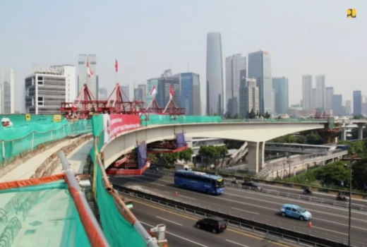 Jembatan Lengkung LRT Keren, Perancangnya Dapat 1 Bulan DOM - GenPI.co