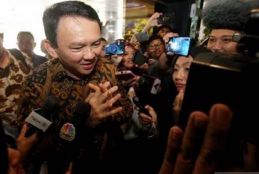 Melakoni Tugas Pertama di Pertamina, Ahok Disambut Bak Superstar - GenPI.co