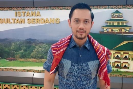 Duh Gusti... Pose Gagah AHY Bikin Jantung Netizen Berdebar - GenPI.co