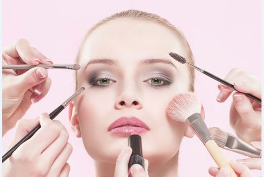 Make up Tahan Seharian? Ikuti Trik Jitu Ini - GenPI.co