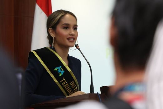 Cinta Laura: Harus Berani Lapor Agar Tak Jadi Korban Kekerasan - GenPI.co