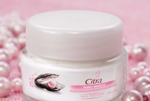 Mencerahkan Kulit Seketika Hanya dengan Citra Pearly White UV - GenPI.co