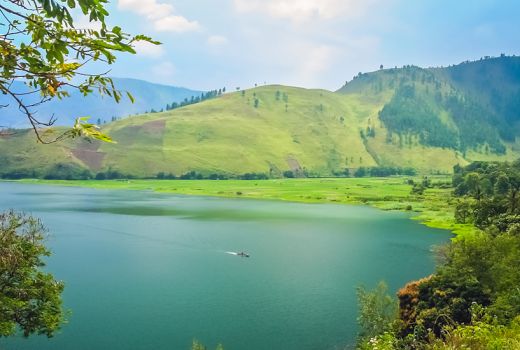 Menpar:  Ada Anggaran 2.2 T untuk Pariwisata Danau Toba - GenPI.co