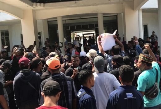 Masyarakat Pulau Komodo: Konservasi Yes, Penutupan No! - GenPI.co