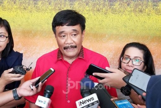 PDIP Solo Memanas, Gibran Belum Diputuskan Jadi Calon Wali Kota - GenPI.co