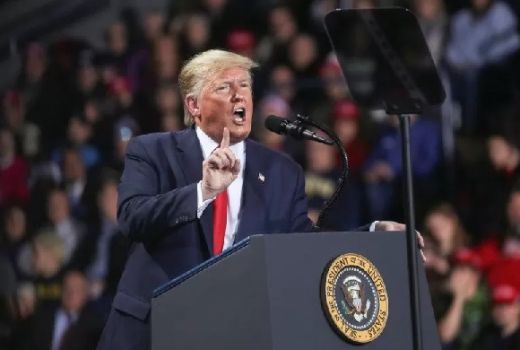 Presiden Trump Yakin Dunia Menderita Akibat Kecerobohan China - GenPI.co
