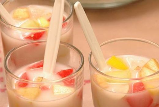 Lezat dan Sehat, Resep Es Buah Santan - GenPI.co