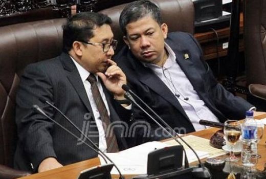 Akhirnya Fadli Zon dan Fahri Hamzah Dibikin Mati Kutu, OMG - GenPI.co