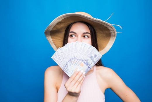 Tsunami Rezeki Bikin Zodiaknya Adem, Pandemi Malah Bikin Nyaman - GenPI.co
