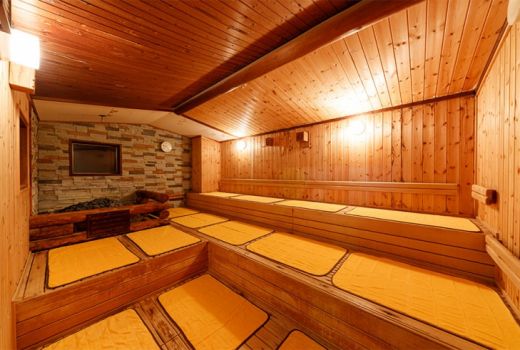 Wet Sauna vs Dry Sauna, Mana yang Bagus untuk Kesehatan? - GenPI.co