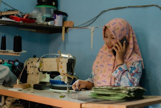 Idah Sri Astuti, Pelaku UMKM yang Raih Untung Karena Digitalisasi - GenPI.co