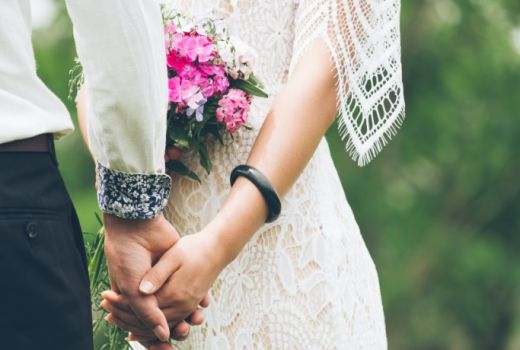 Menutup Tahun 2019, 3 Zodiak Siap Menikah Akhir Bulan ini - GenPI.co
