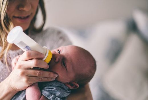 Bunda, Ini Keunggulan ASI yang Tidak Ditemukan pada Susu Formula - GenPI.co