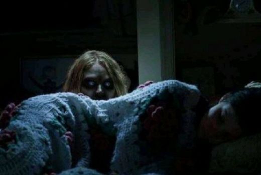 Selama Ini, Sosok Tak Kasatmata Berwajah Hancur Tidur Bersamaku - GenPI.co