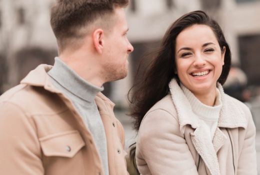 Wajib Waspada, 3 Zodiak Ini Terkenal Suka PHP Wanita - GenPI.co