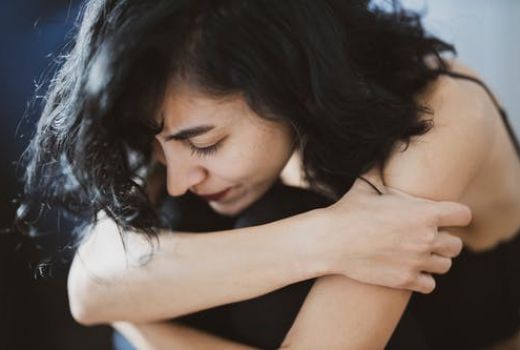 Perempuan Rentan Menjadi Korban Kekerasan Berbasis Gender Online - GenPI.co