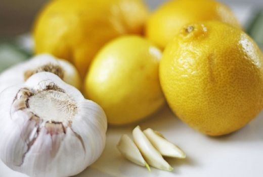 Lemon Campur Bawang Putih Ternyata Khasiatnya Dahsyat Banget - GenPI.co