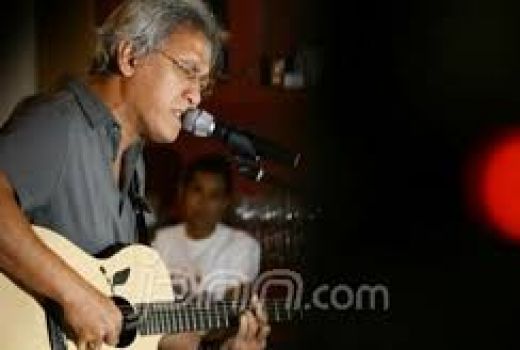 Iwan Fals Tanya: Kasus Novel Baswedan Kapan Selesainya? - GenPI.co