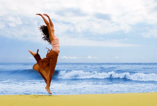Zodiak Betah Menjomlo, Tanpa Gebetan pun Mereka Tetap Happy - GenPI.co