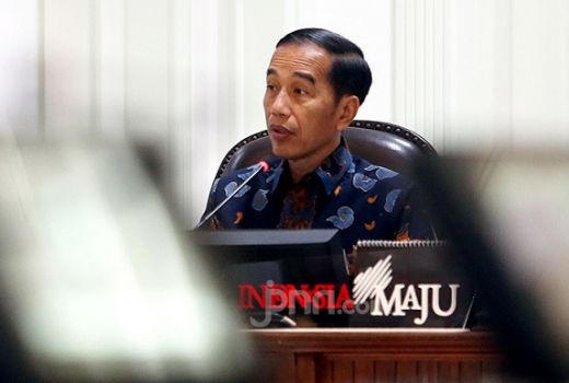 Presiden Jokowi Boleh Puyeng, Tapi Jangan Tergoda Mengurusi Ini - GenPI.co