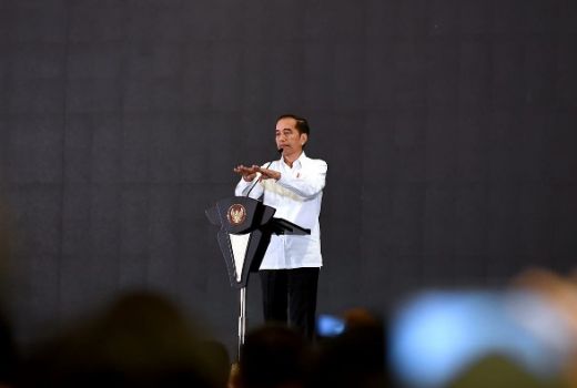 Jokowi Blak-blakan Namanya Dibawa-bawa: Tak Masalah Asal Lancar - GenPI.co