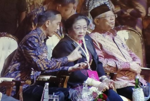 Presiden Jokowi Curhat di Depan Megawati, Ini Isinya... - GenPI.co