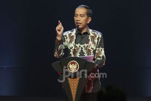 Presiden Jokowi Joss Banget, Tegas dan Tidak Takut Mafia Migas - GenPI.co
