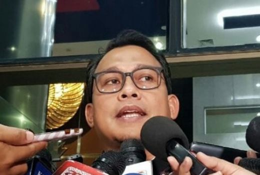 KPK Ultimatum Orang yang Membantu Buron Harun Masiku - GenPI.co