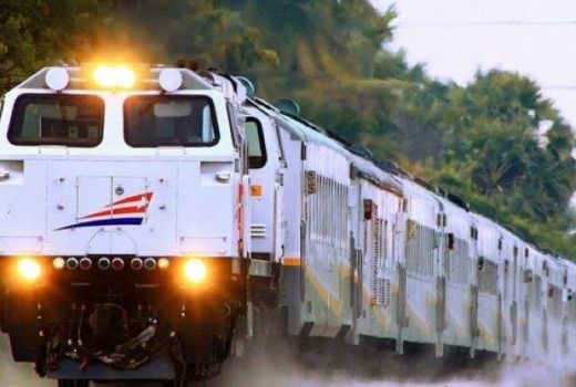 Natal dan Tahun Baru, PT KAI Tambah 114 Perjalanan Per Hari - GenPI.co
